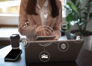 Omnicanalidade no posto: como integrar experiências físicas e digitais e fortalecer o relacionamento com o cliente